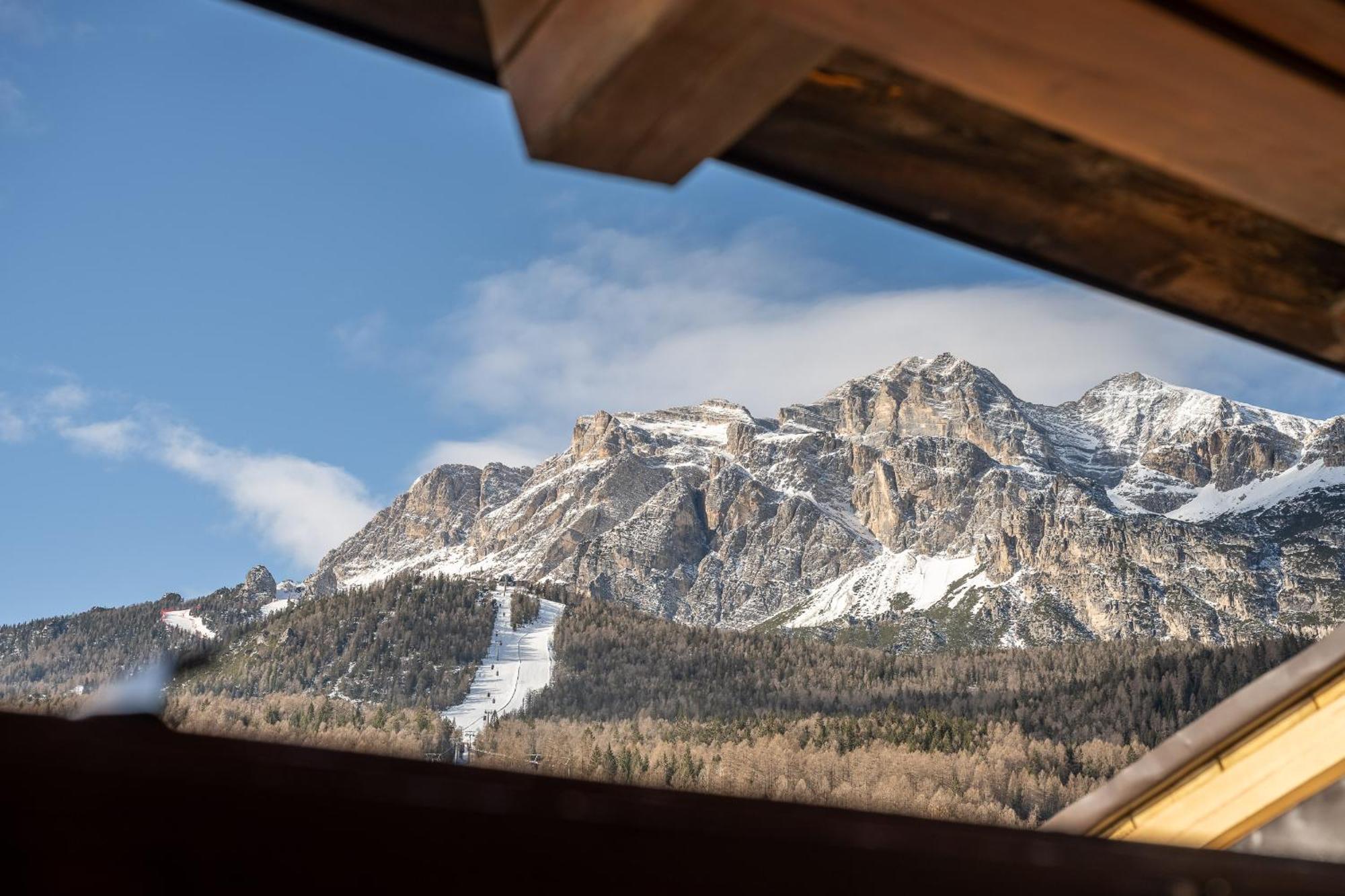 Attico Lodge Cortina d'Ampezzo Ngoại thất bức ảnh