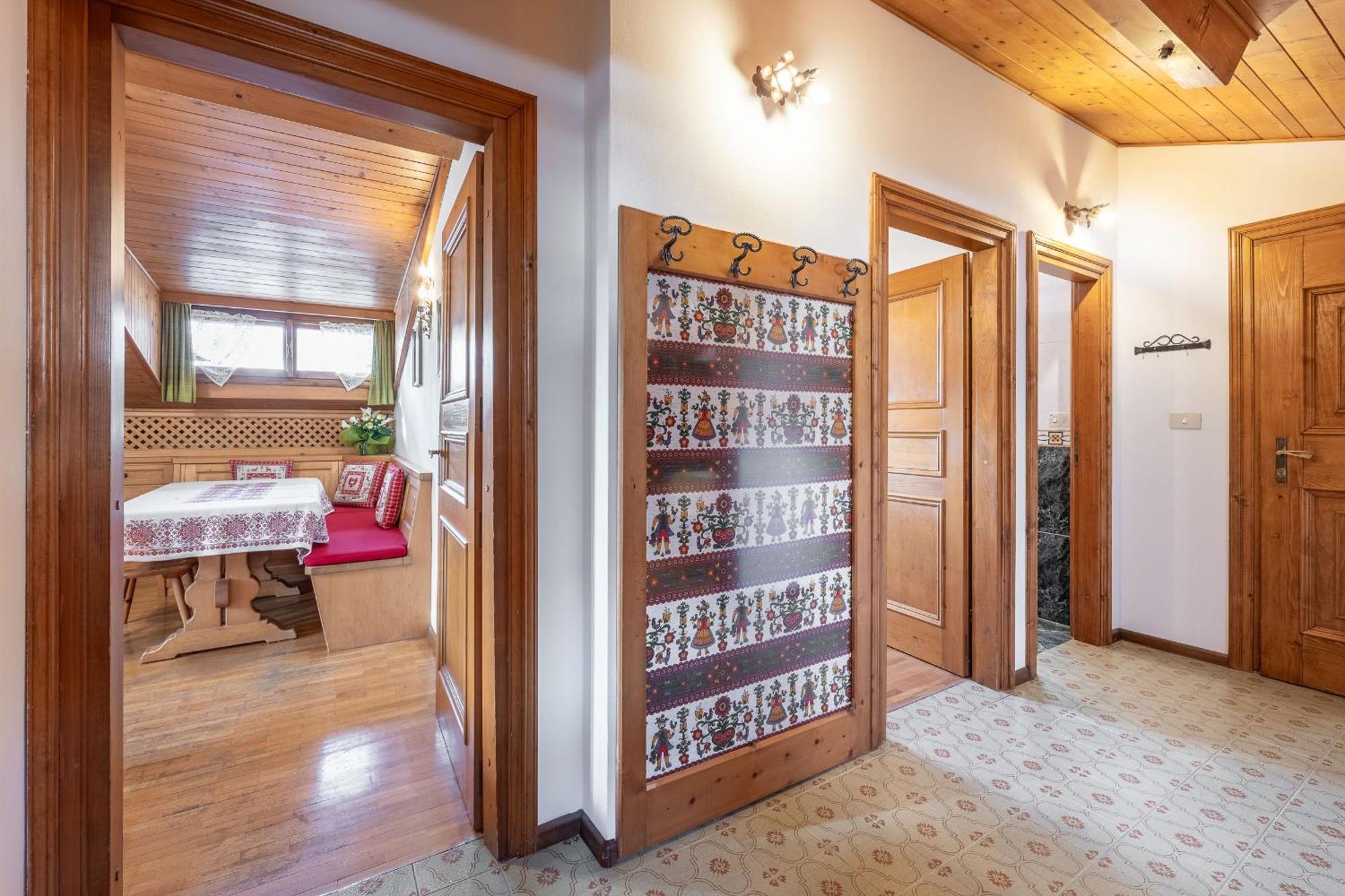 Attico Lodge Cortina d'Ampezzo Ngoại thất bức ảnh